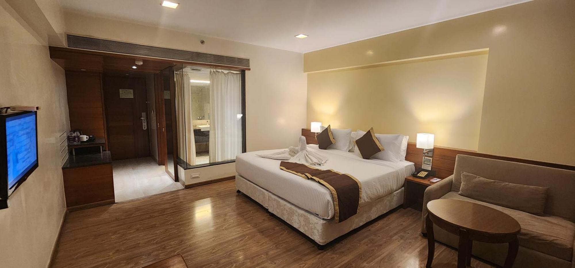 Temple Tree Hotel Shirdi Ngoại thất bức ảnh