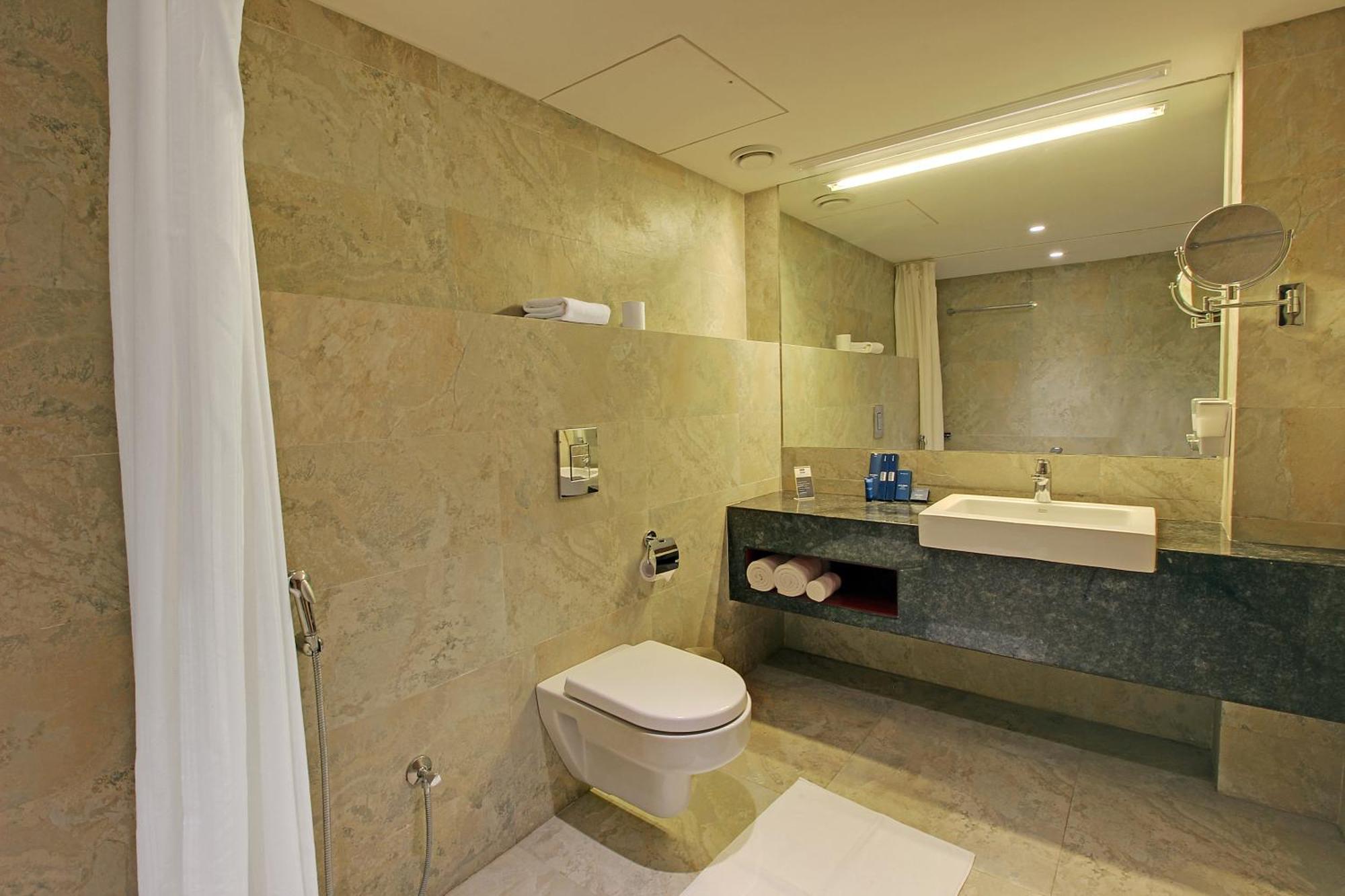 Temple Tree Hotel Shirdi Ngoại thất bức ảnh