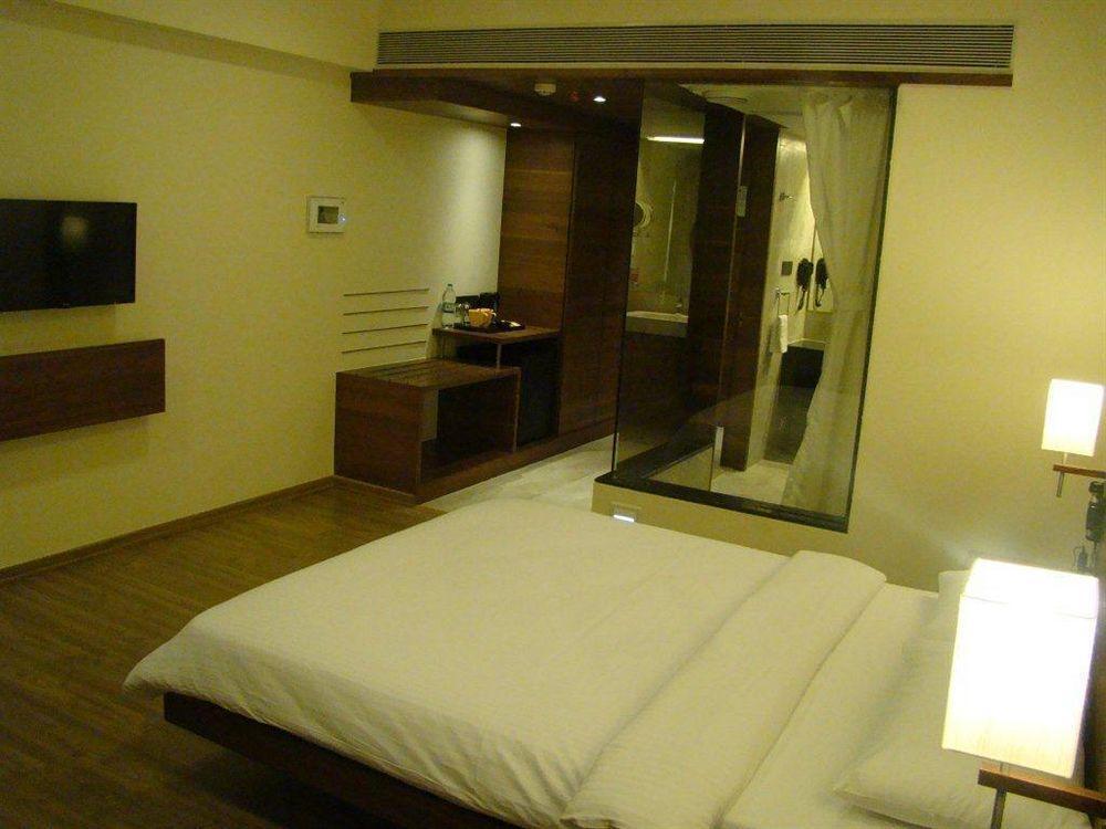 Temple Tree Hotel Shirdi Ngoại thất bức ảnh
